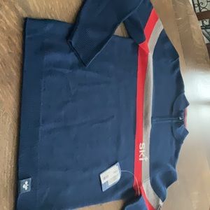 Young man’s (or woman’s) ski sweater